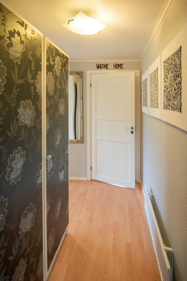 Hall från entrén