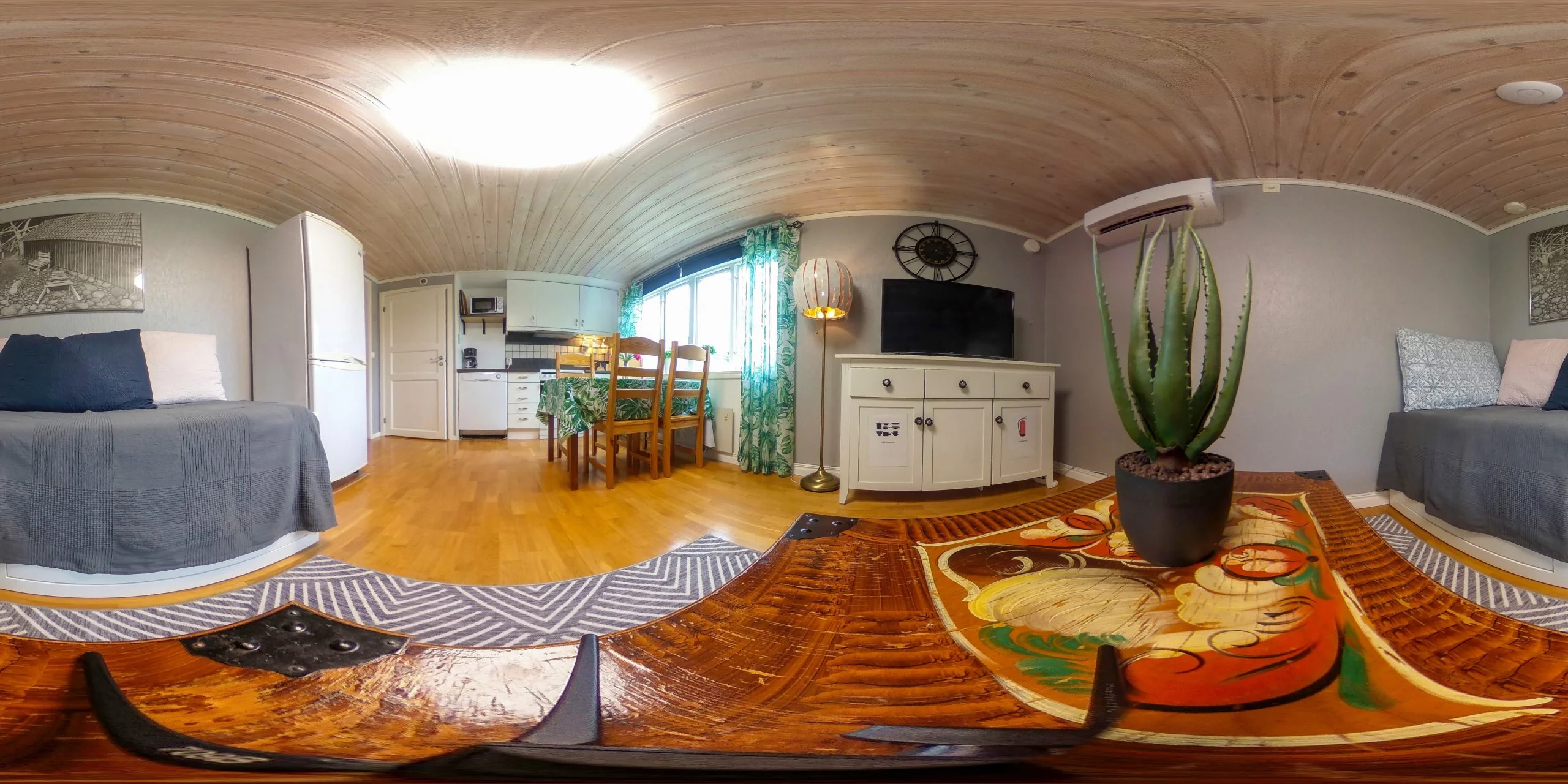 Panoramavy 2 i Stugan vid Halltorp
